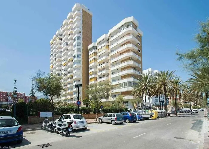 Ronda 3 Con Enorme Terraza Soleada.