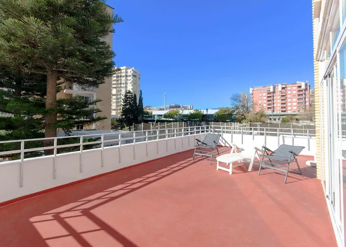 Ronda 3 Con Enorme Terraza Soleada. フエンヒロラ