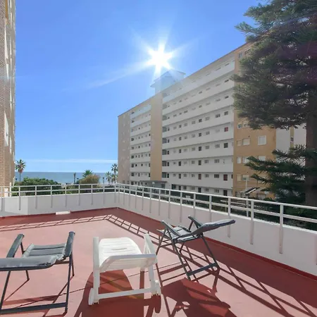 Ronda 3 Con Enorme Terraza Soleada. Fuengirola